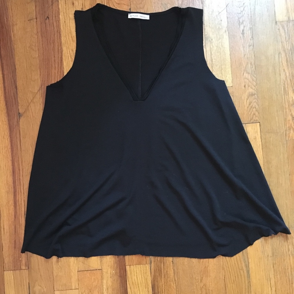 Zara tank size S